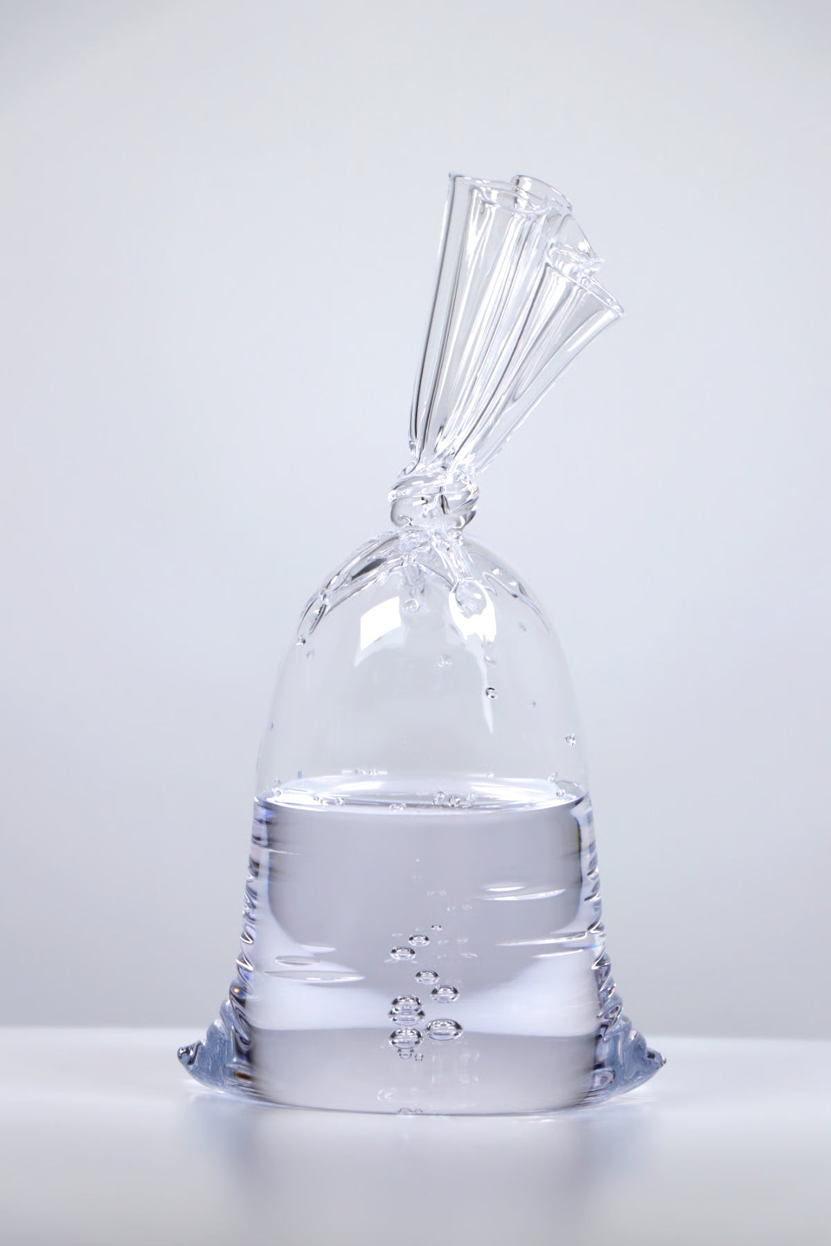 Dylan Martinez Water Bag : F21