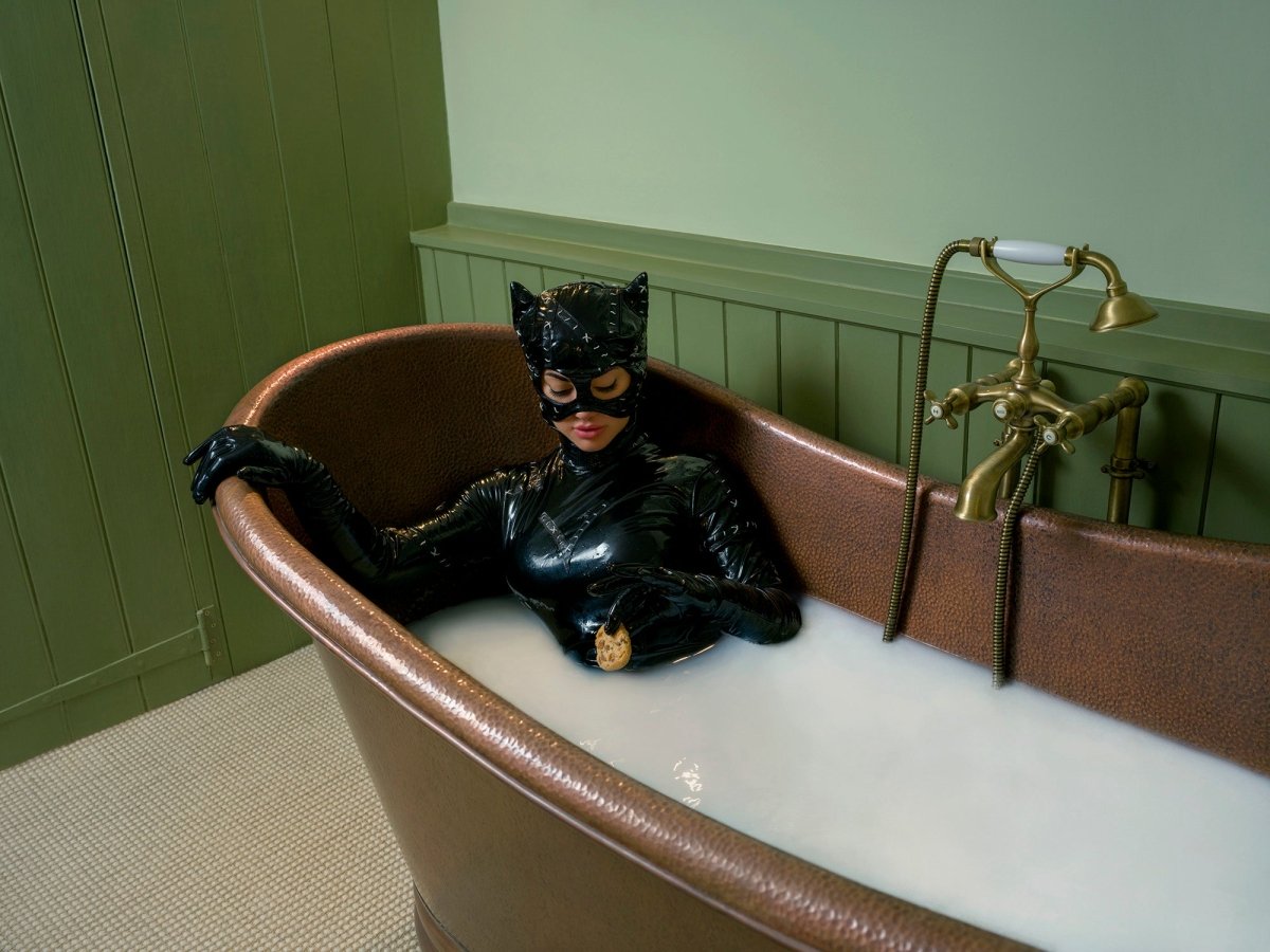 Sebastian Magnani Cookie Time - Cat's Escape, 2023 - Guy Hepner Editions