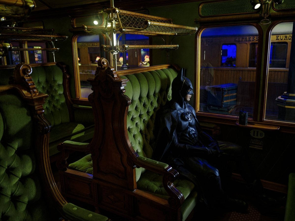Sebastian Magnani Daily Bat - Back On Track, 2022 - Guy Hepner Editions